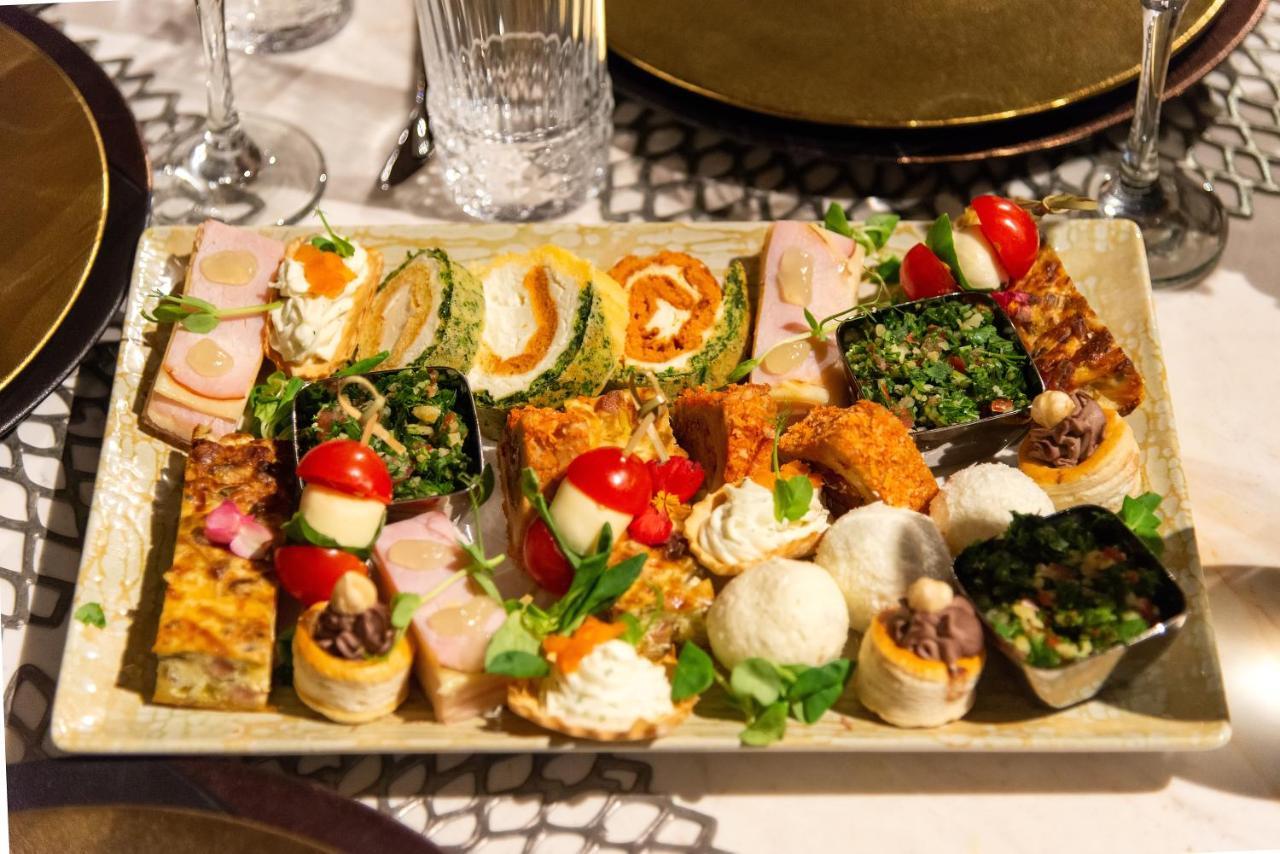 Hotel Splendid 1900 Craiova Ngoại thất bức ảnh