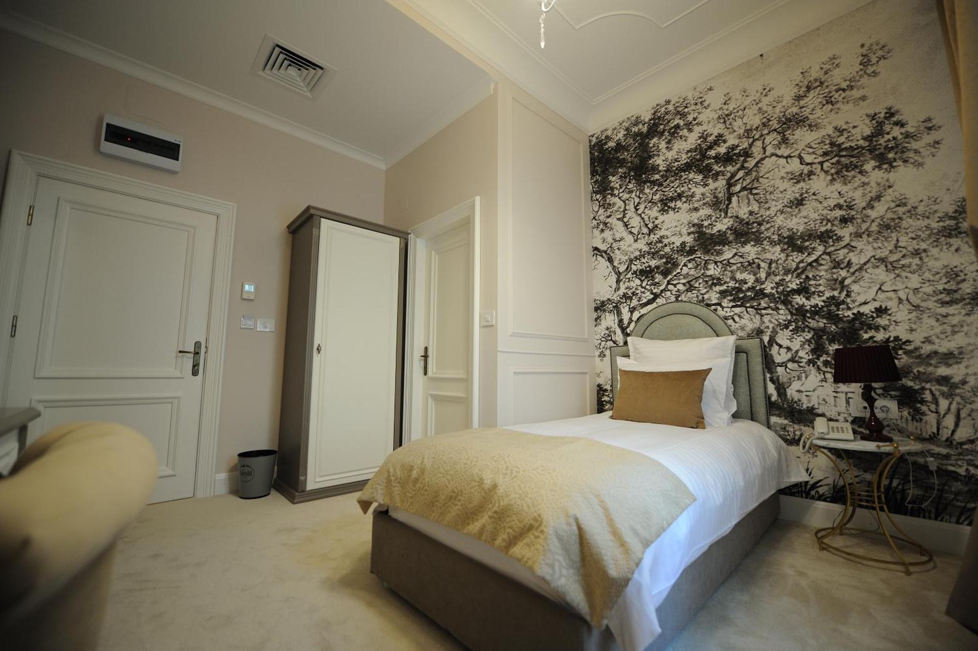 Hotel Splendid 1900 Craiova Phòng bức ảnh