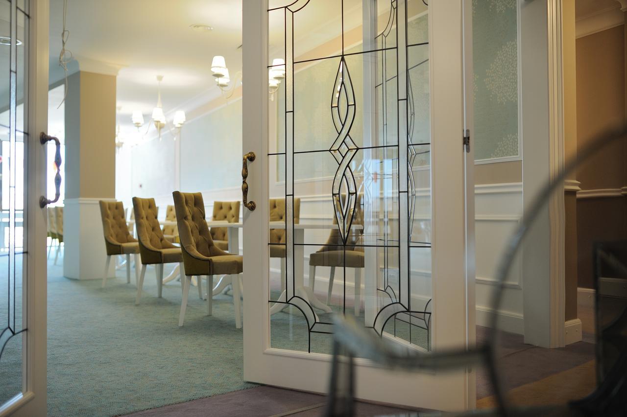 Hotel Splendid 1900 Craiova Ngoại thất bức ảnh