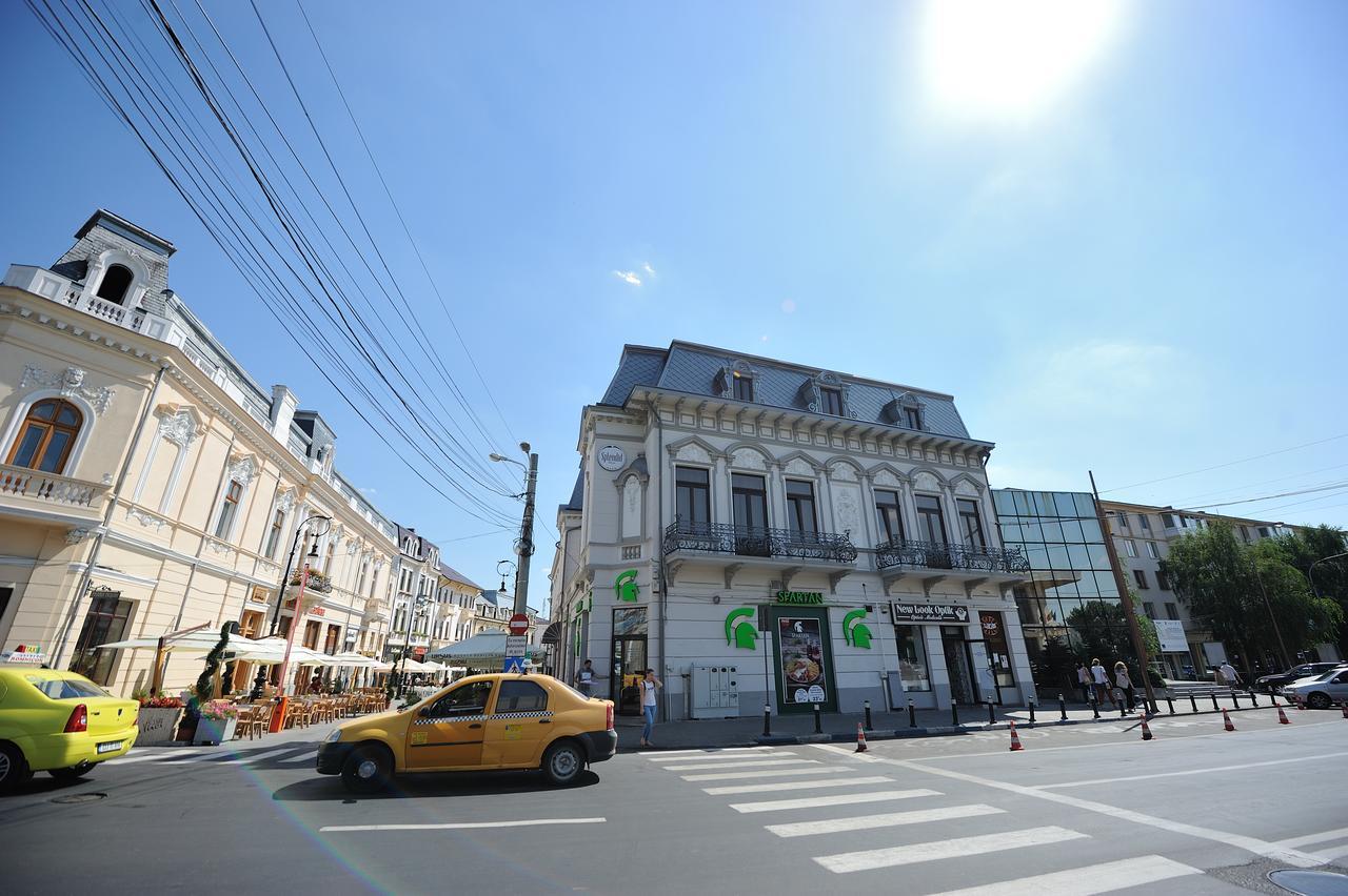 Hotel Splendid 1900 Craiova Ngoại thất bức ảnh